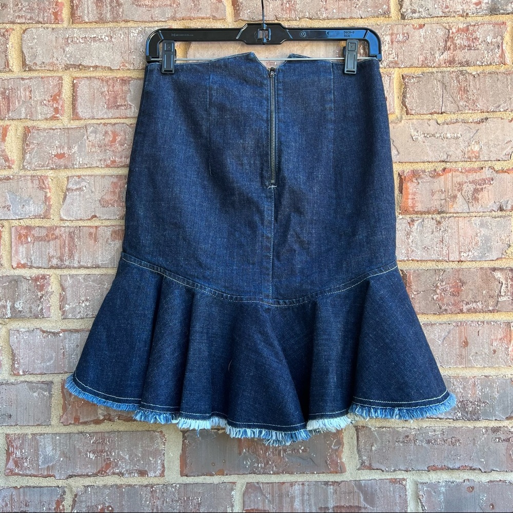 Scripted Jean skirt - Picture 2 of 5
